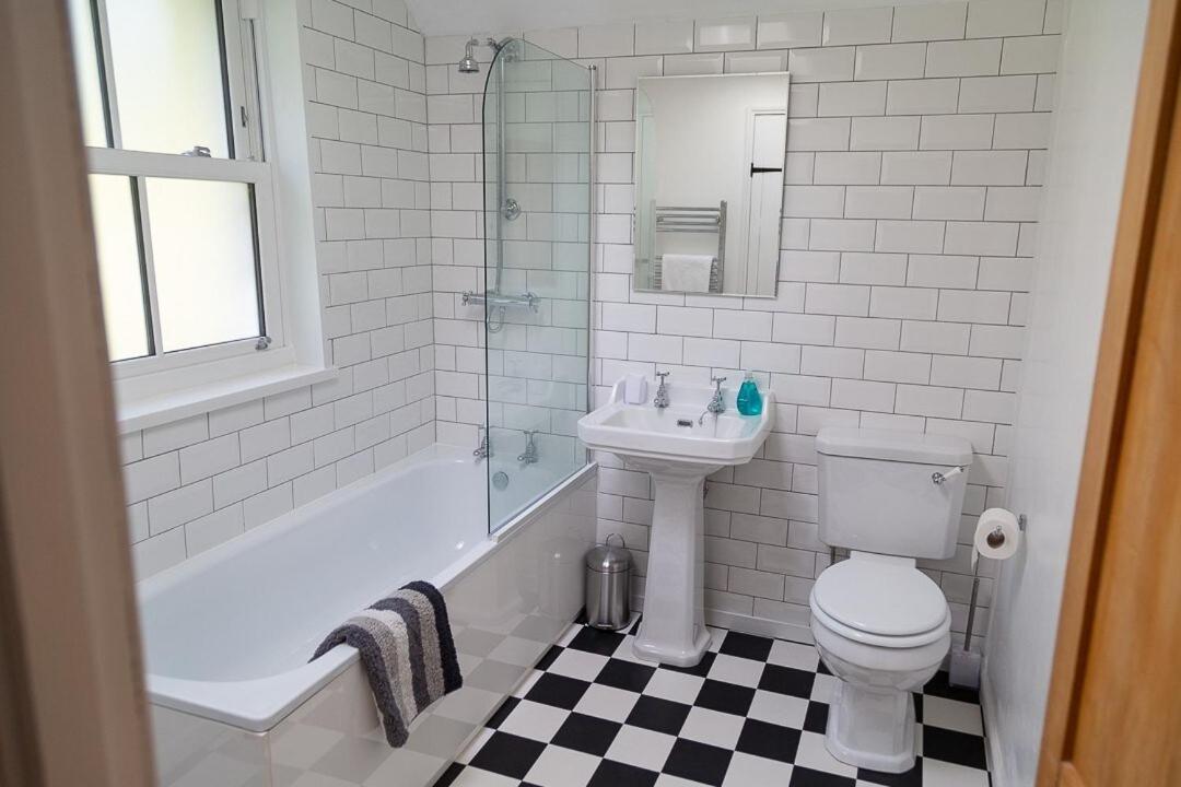 Charlestown Cottage, Woodburner, Gardens & Parking Luaran gambar